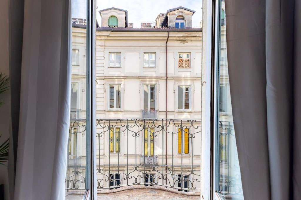 Historical Suite - Pieno Centro - Porta Nuova- Piazza Castello Turin Ngoại thất bức ảnh